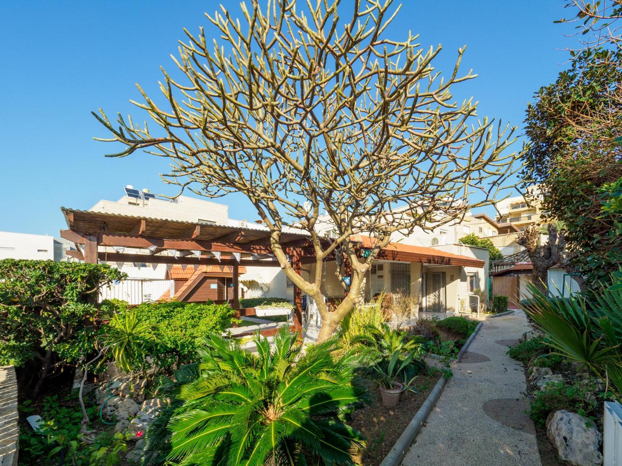 Breezot Yam Hotel Nahariya Ngoại thất bức ảnh